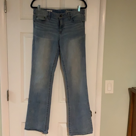 Gap Light Wash Boot Cut Jean - Picture 2 of 5